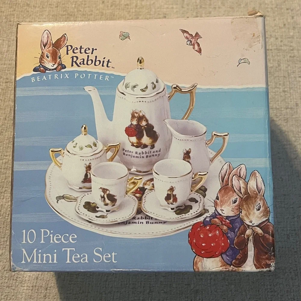 Beatrix Potter Peter Rabbit Benjamin Bunny 10 Piece Mini Tea Set Porcelain Gold